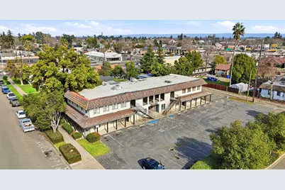 825 9th St, Marysville, CA 95901 - Photo 4