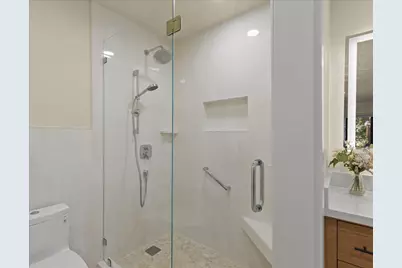 5696 Makati Cir H, San Jose, CA 95123 - Photo 16
