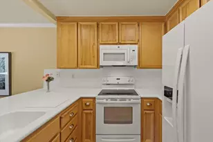 5696 Makati Cir H, San Jose, CA 95123 - Photo 10