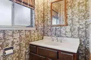 208 Kamson Way, Campbell, CA 95008 - Photo 16