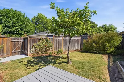 2268 Maywood Ave, San Jose, CA 95128 - Photo 22