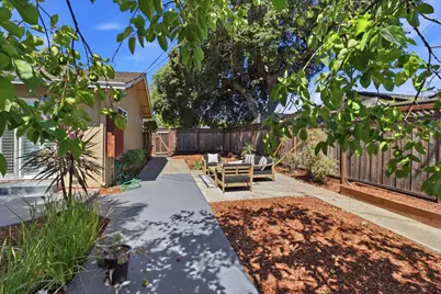 5245 Bucknall Rd, San Jose, CA 95130 - Photo 34