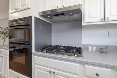 5245 Bucknall Rd, San Jose, CA 95130 - Photo 10