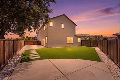 9192 Wickham Ct, Gilroy, CA 95020 - Photo 32