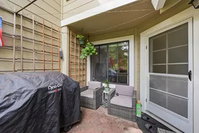 2561 Yerba Bank, San Jose, CA 95121 - Photo 34