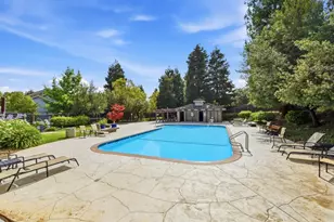 2561 Yerba Bank, San Jose, CA 95121 - Photo 36