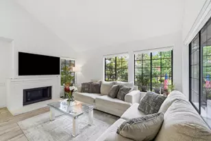 2561 Yerba Bank, San Jose, CA 95121 - Photo 12