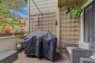 2561 Yerba Bank, San Jose, CA 95121 - Photo 32
