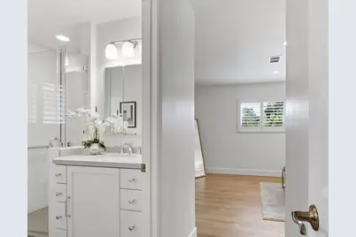 5064 Trenary Way, San Jose, CA 95118 - Photo 32