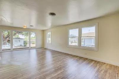 206 Crest St, Antioch, CA 94509 - Photo 2