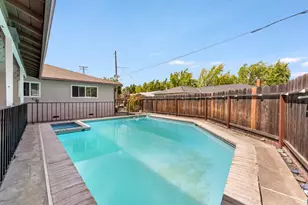 2704 Westchester Ln, Modesto, CA 95350 - Photo 2