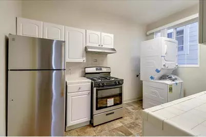 98 E Saint John St, San Jose, CA 95112 - Photo 10