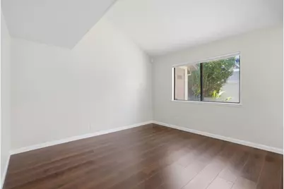 1524 Willard Garden Ct, San Jose, CA 95126 - Photo 24