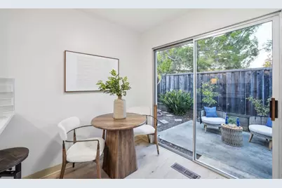 1251 E Fremont Ter, Sunnyvale, CA 94087 - Photo 14