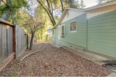 383 Riverview Dr, Boulder Creek, CA 95006 - Photo 14