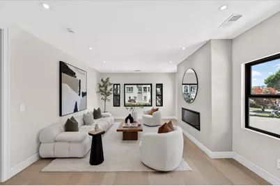 10 Westwood Dr, San Francisco, CA 94112 - Photo 2