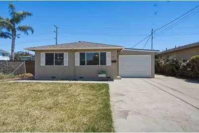 29 Dawson St, Watsonville, CA 95076 - Photo 1
