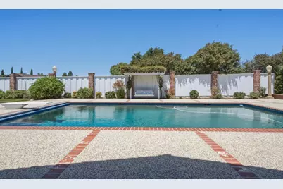 2020 Sunset Dr, Hollister, CA 95023 - Photo 62