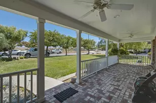 2020 Sunset Dr, Hollister, CA 95023 - Photo 12