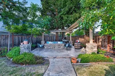 1301 Peregrine Dr, Gilroy, CA 95020 - Photo 56