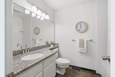 1652 Braddock Ct, San Jose, CA 95125 - Photo 16