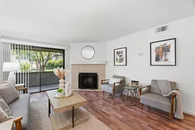 1652 Braddock Ct, San Jose, CA 95125 - Photo 2