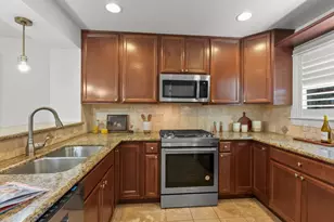 857 Carlisle Way 128, Sunnyvale, CA 94087 - Photo 6