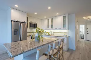 125 Surf Way 438, Monterey, CA 93940 - Photo 10