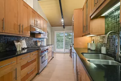 184 Sand Hill Cir, Menlo Park, CA 94025 - Photo 16