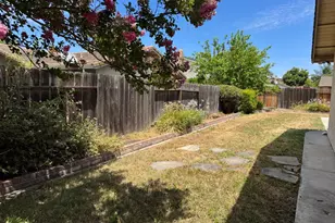 3437 Estate Dr, Stockton, CA 95209 - Photo 20