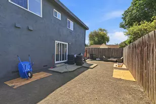 2916 Curtis Ave, Redwood City, CA 94063 - Photo 8