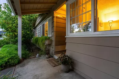 924 Kamsack Ct, Sunnyvale, CA 94087 - Photo 8