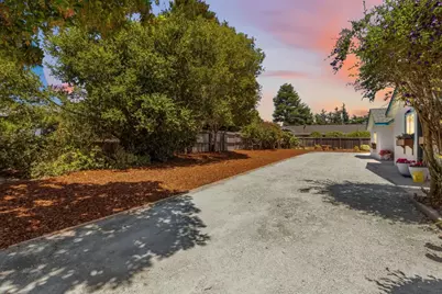 1510 Thompson Ave, Santa Cruz, CA 95062 - Photo 38