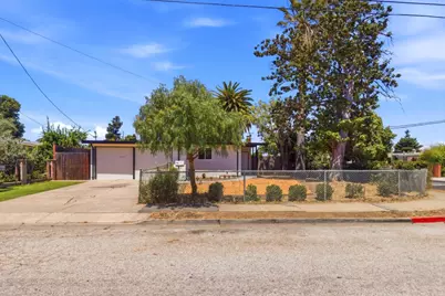 1827 Stevens Ave, East Palo Alto, CA 94303 - Photo 1