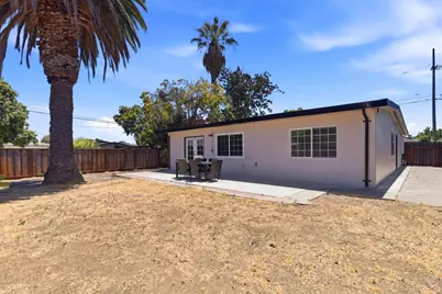 1827 Stevens Ave, East Palo Alto, CA 94303 - Photo 36
