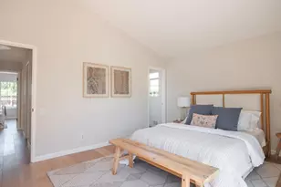 550 Anchor Cir, Redwood City, CA 94065 - Photo 16