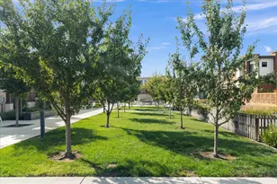 13186 Sepulveda Cir, Los Gatos, CA 95032 - Photo 32
