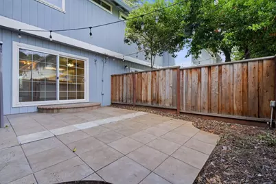20115 Redwood Rd 7, Castro Valley, CA 94546 - Photo 22