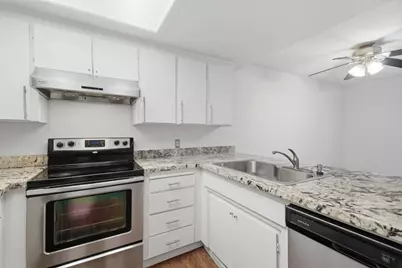 20115 Redwood Rd 7, Castro Valley, CA 94546 - Photo 8