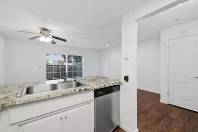 20115 Redwood Rd 7, Castro Valley, CA 94546 - Photo 12