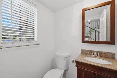20115 Redwood Rd 7, Castro Valley, CA 94546 - Photo 18