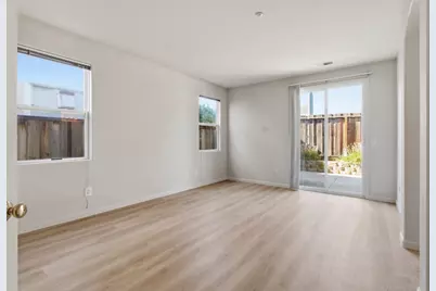 2 Churchill Cir, Salinas, CA 93906 - Photo 14