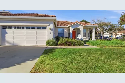 2 Churchill Cir, Salinas, CA 93906 - Photo 2