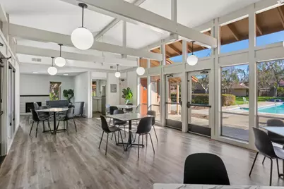 205 Red Oak Dr P, Sunnyvale, CA 94086 - Photo 22