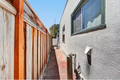 911 King St, Santa Cruz, CA 95060 - Photo 32