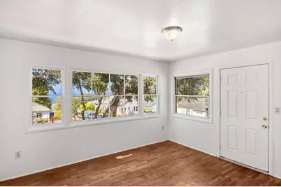 306 9th St, Pacific Grove, CA 93950 - Photo 4