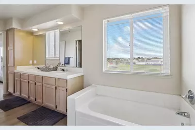 949 Nantucket Blvd 9, Salinas, CA 93906 - Photo 48