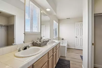 949 Nantucket Blvd 9, Salinas, CA 93906 - Photo 46