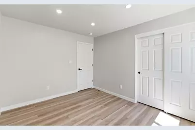 3709 Harris Rd, Bakersfield, CA 93313 - Photo 22