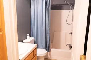 635 Sherwood Ave, King City, CA 93930 - Photo 16